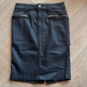 7 For All Mankind Black Zipper-Accent Pencil Skirt coated black denim 27 exc
